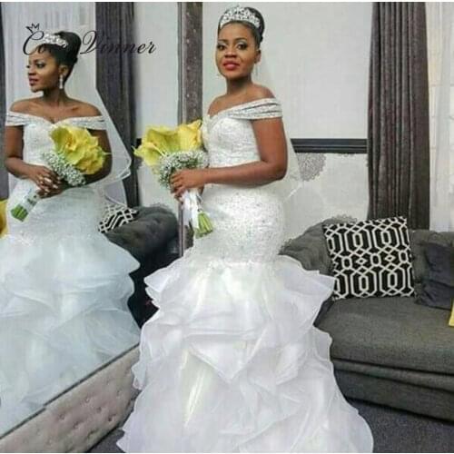 Cap Sleeve Beautiful Crystal Beading Africa Wedding Dress Pure White Plus Size Bride Dress Tassel Lace up Wedding Dresses W0367