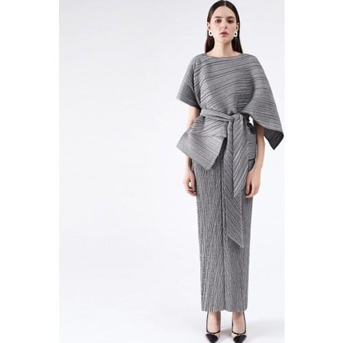 Issey Miyake pleated fashion suit autumn 2021 new elegant long skirt slim high-end party dress for women