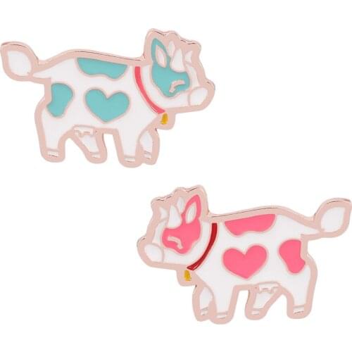 Heart Couples Dairy Cow Enamel Brooches Cute Pink Blue Cartoon Animal Romantic Lapel Pins For Girl Boy Coat Jackets Jewelry