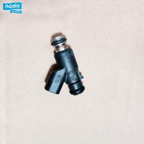 Car parts oe number 1025110GC for JAC S5 Rein Fuel injector