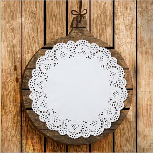 New 17cm Vintage Napkin Hollowed Lace Paper Doilies Cake Holder Crafts Paper Doyleys For Wedding Decoration(50pcs/bag)