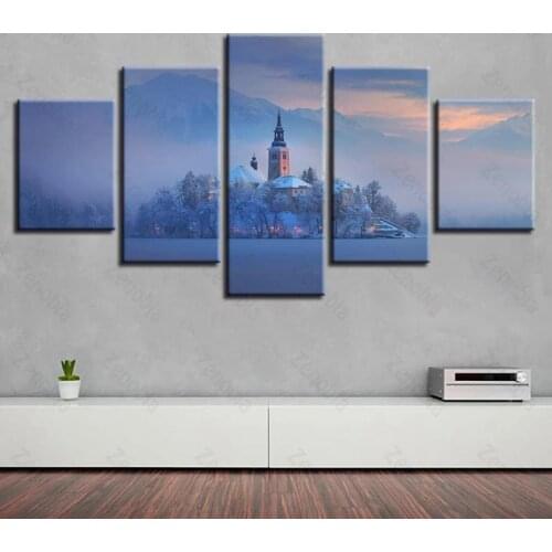 Poster Landscape Painting a Castle In The Snow Wall Art Decoration Canvas Painting for Living Room and Bedroom Frameless Style
