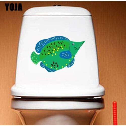 YOJA 22.3*13.4CM Spotted Fish Toilet Sticker Decal Wall Home Decor Creative Cartoon T3-1036