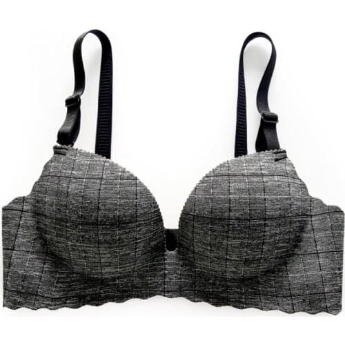 Gathered Checkered Smooth One-Piece No-Ring Adjustable Bra Thin Palm Padded Bra