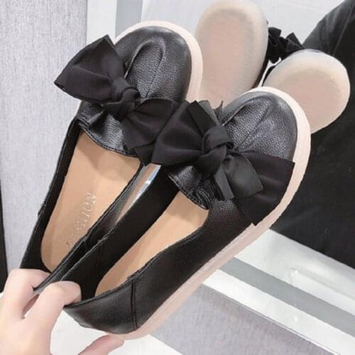 Sweet Bowknot Flat Bottom Ladies Single Shoes Spring And Summer New Round Toe Shallow Mouth Small Leather Shoes