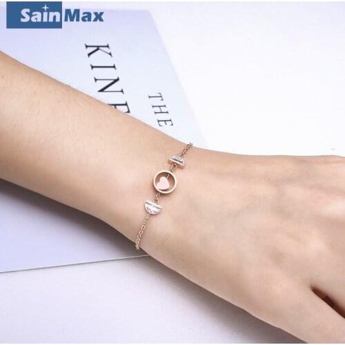 Sainmax Stainless Steel Bracelet Heart Shape Simple Elegant Bracelets for Women and Girls as Gift