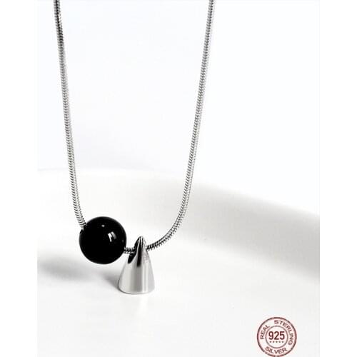 LKO Three-Dimensional Triangle Shape Black Round Bead Pendant Necklace 925 Sterling Silve Necklace Women Trend Ornaments