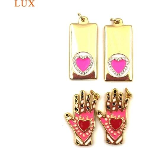 5pcs Hand Shape Heart Shape Pendant for Women Brass Plated Gold Pendants Minimalist Pendant In Gold Finding For Necklace Making