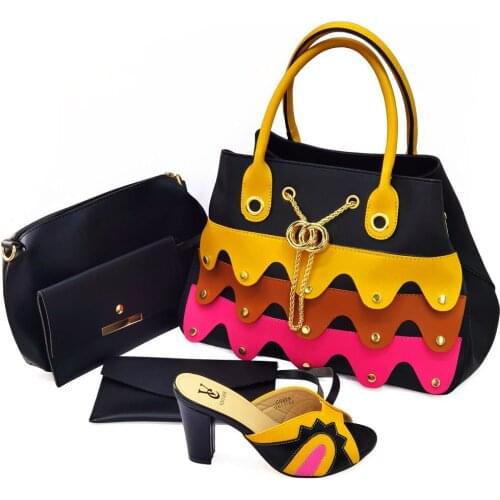 2021 New Arrivals Wedding Nigerian Party Women Shoe with Matching Bag Ladies Shoe and Bag Set Decorated in Black Color for Party