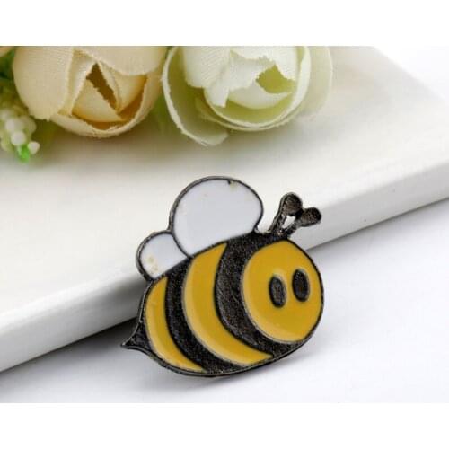 Bee Brooch Pins Cute Fat Bee Queen Bee Shape Enamel Pin Metal Lapel Pin BroochesLetter Bee Kind Jewelry Insect Collor Pins
