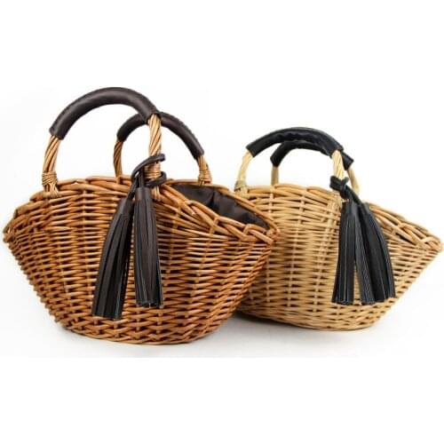 Womens Natural rattan Beach Bag Summer Handwoven Bags knitted 2021 fashion with tassles Pendant