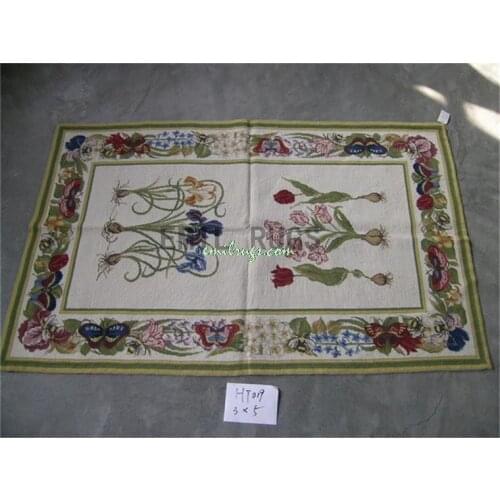 Designer Throw Hand Stitched Needlepoint Art Hand-stitched French Style Woollen Carpet Table Decor