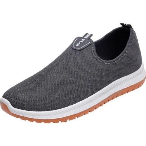 Factory direct selling spring and summer father shoes old Beijing cloth shoes men and womens single shoes casual shoes