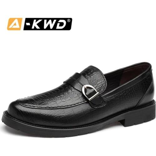 2020 Casual Men Shoes Summer Breathable Loafers Men Black Soft Genuine Leather Slip on Driving Shoes Men Moccasins Formal Shoes