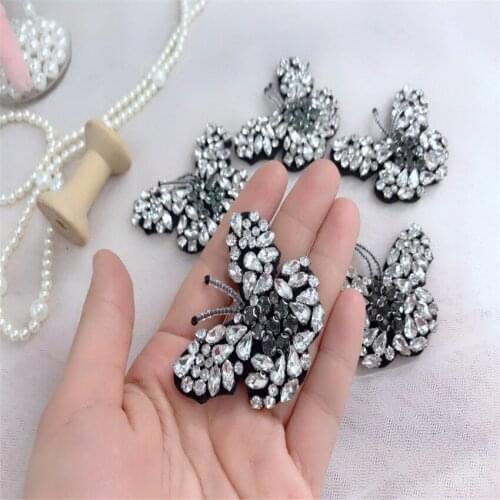 4 Pcs Cute White Butterfly Patches Handmade Rhinestone Patches Sew On Sequined Pearl Patch For Blothing Beading Applique Craft