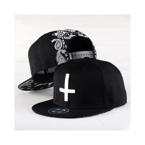 2015 New Fashion Men Women Cross Printing Leisure Baseball Cap Hip Hop Cap Flat along Snapback Cap Skateboard Cap bone