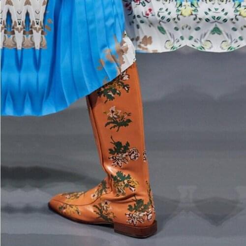 Western Folk Floral Embroidery Mid-calf Boots Flower Leather Square Toe Runway Boots Low Heels Ladies Motorcycle Boots