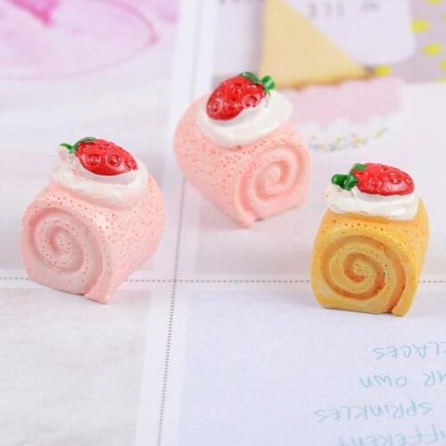 Resin Strawberry 3D Cake Bread Cabochons DIY Jewelry Findings 10pcs 14*17mm Ornament Accessory Cameo Patch Sticker Beads Decor
