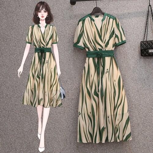 Womens summer dress covering meat V-neck waist Short Sleeve Dress