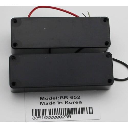 A set of closed bass pickups Black BB-652
