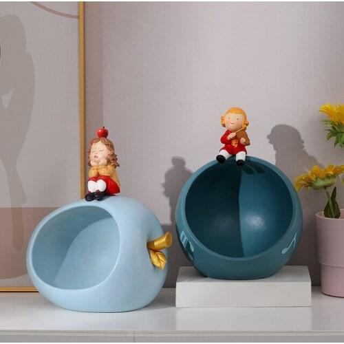 Modern Resin Cute Girl Storage Box Accessories Coffee Table Hotel Figurines Decoration Home Livingroom Desktop Furnishing Crafts