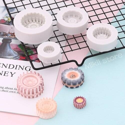 Chocolate fondant cake silicone mold dry pace molding mold all kinds of automobile motorcycle tires Multi-national free shipping