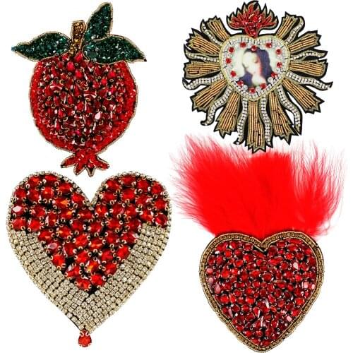 1PC Handmade Pomegranate Rhinestone Beaded Heart Patches Sew on Sequin Crystal Applique Sewing for Clothes Bags TH1393