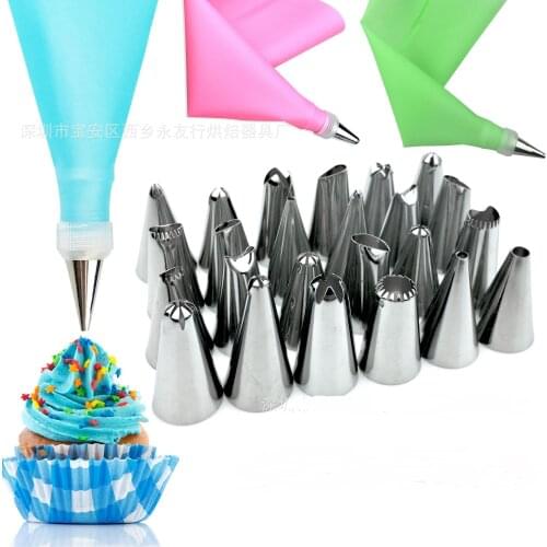 26Pcs/Set Silicone Pastry Bag Tips Kitchen DIY Cake Icing Piping Cream Cake Decorating Tools Reusable Pastry Bags+24 Nozzle Set