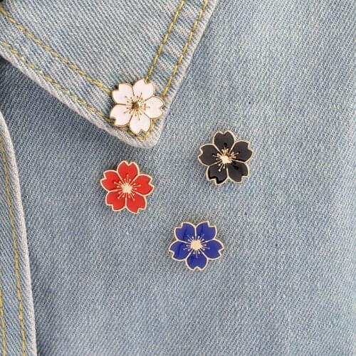 Beautiful Cherry Blossoms Enamel Pin Fashion Charm Plant Flowers Golden Brooch Romantic Art Badge Pins Unique Jewelry Gift