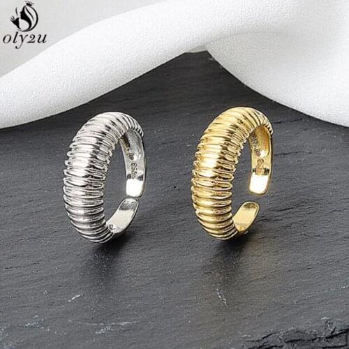 Minimalist Irregular Croissant Rings Chunky Circle Geometric Rings for Women Girls Textured Fashion Statement Ring 2021 Jewelry