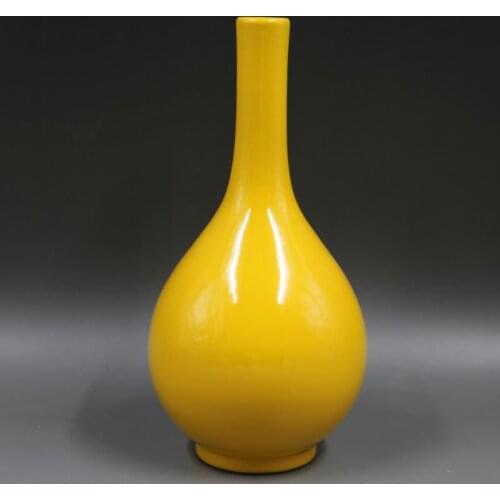 Yongzheng Year Yellow Glazed Gallbladder Antique Vase Flower ArrangementHand-made Antique Porcelain Arrangement Collection in th