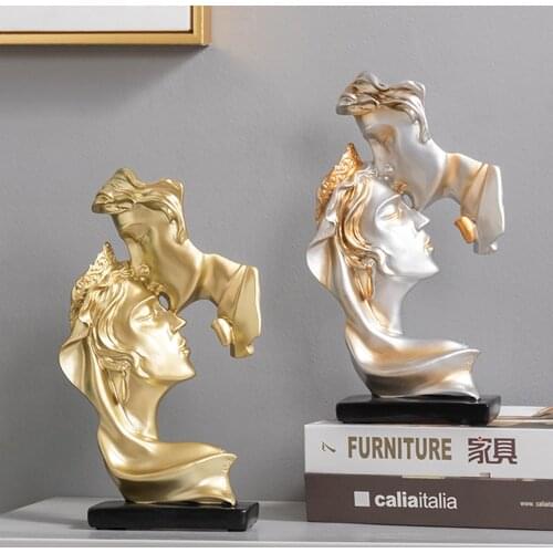 Nordic home living room decoration accessories Decorative Lovers statues home decor Kiss sculpture Valentines Day wedding gift