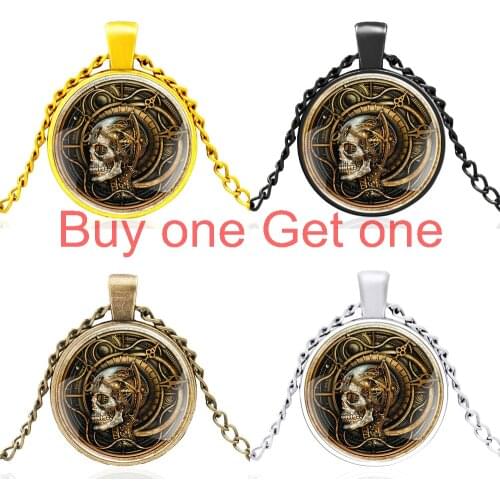 Classic Steampunk Skull Design Glass Dome Pendant Necklace Men Women Vintage Jewelry Accessories