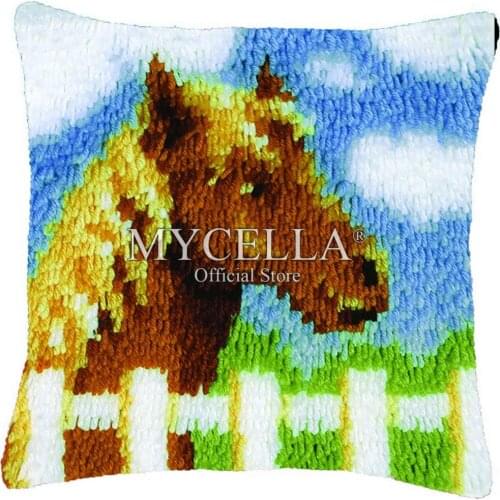 DIY Hand Knitted Embroidered Carpet Animal horse Yarn Unfinished Pillow Carpet Material garen om te haken Latch Hook Rug Kits