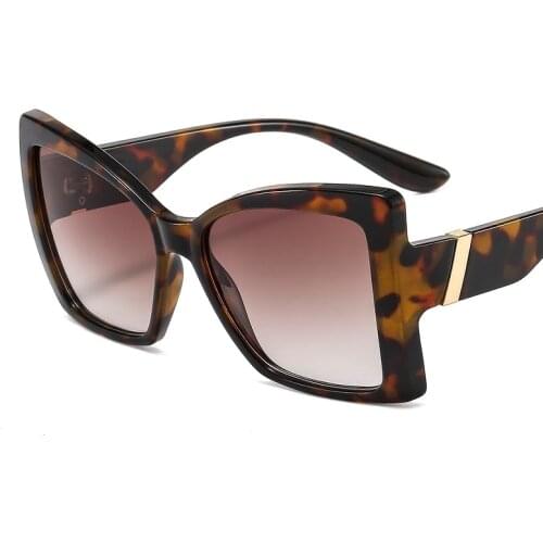 2021 New Fashion Cat Eye Sunglasses Women Men Metal Decorate Luxury Brand Designer Color Frame Gradients Lens Sun Glasses UV400