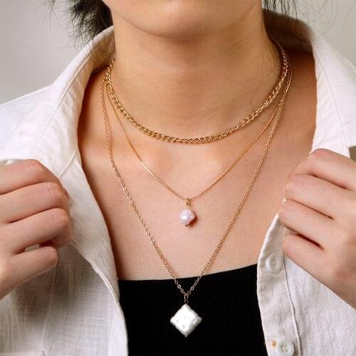 Vintage Pearl Chain Multilayer Necklace Female Geometric Irregular Pearl Pendant Necklace Fashion Bohemian Jewelry
