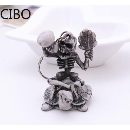2019 New Tortoise shell Skull Skeleton Halloween model Keychain Decor Party