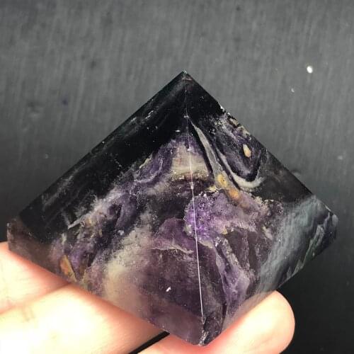 Natural dream amethyst pyramid gem mineral, suitable for meditation therapy home decoration