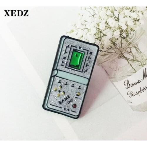 XEDZ retro game machine enamel pin 90s button gamers remember badges children like game brooch backpack lapel jewelry gift