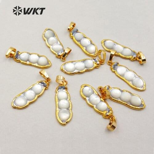 WT-P1156 WKT Wholesale Custom New Arrived Elegant Natural Shell Pendant With Gold Trim Bean Shape Pendant For Fashion Jewelry