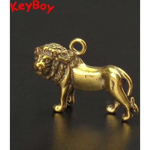 Vintage Copper Little Lion Keychain Pendants Men Car Key Chain Rings Hanging Jewelry Brass Mini Lion Pendant Keyring Trinkets