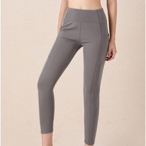 Solid Color womens Sports Pants Fashion High Waist Seamless Tight Push Up Leisure Running Fitness Sports Fitness Leggings