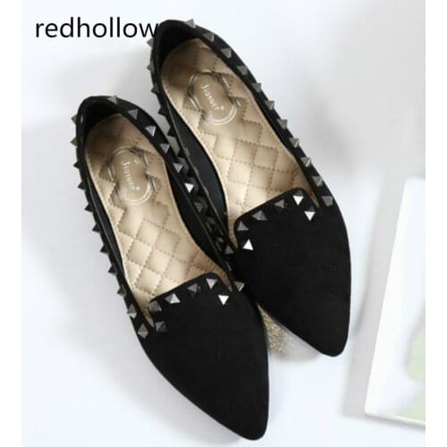 2020 Spring Shoes Women Casual Pointed Toe Fashion Rivet Shoes for Women Flats Comfortable Slip on Women Shoes Flock Lady Flats