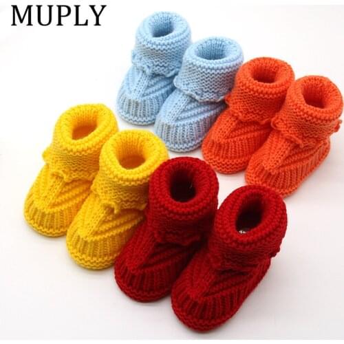 Handmade Newborn Baby Boys Girls Crib Shoes Infant Boys Girls First Walkers Crochet Knit Winter Warm Booties Toddler Warm Shoes