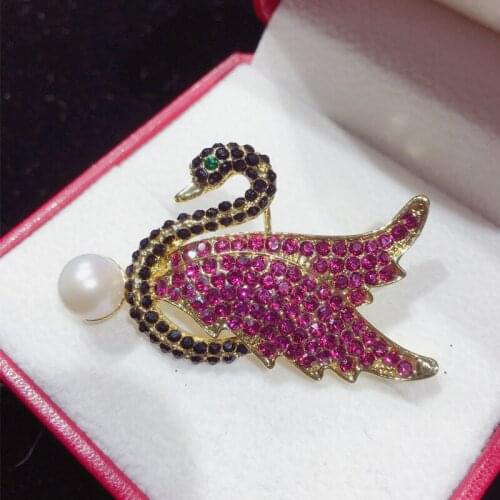 Natural freshwater pearl brooch noble swan corsage gifts finished wholesale coat accessories