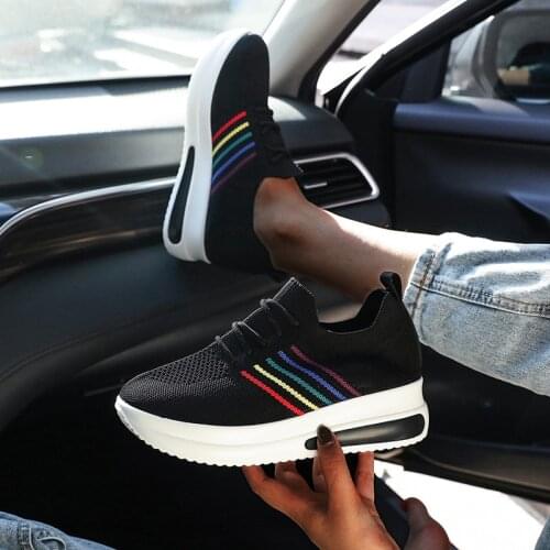 Fashion Women Vulcanize Sneakers Lace-Up Wedge Casual Ladies Printed Sneakers Platform Breathable Mesh Outdoor Sports Shoes