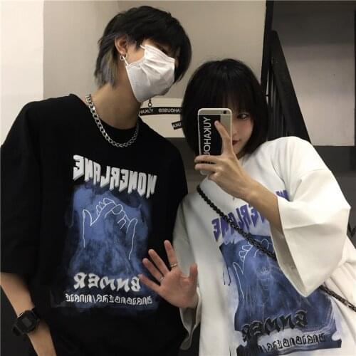 Hip-Hop Smoke Handle t-Shirts Couple Clothes Punk Female Harajuku Kpop Oversize Korean Dark Emo Grunge Clothes For Teenagers Y2K