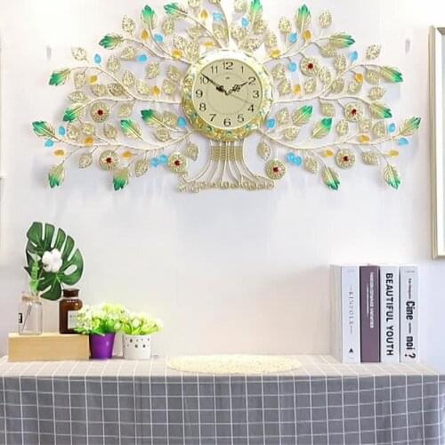 Creative fortune tree clock wall clock iron decoration living room clock fashion European home quartz clock electronic gift