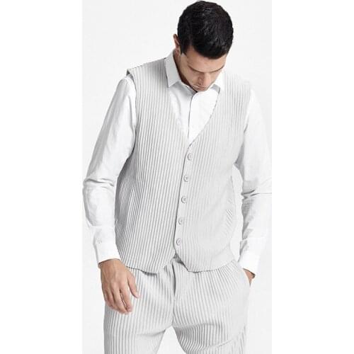 2021 summer new mens vest Miyak fold mens jacket Fashion casual all-match business vest
