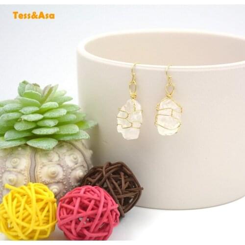New Natural Crystal Earrings Unique Gold Plated Hoop Statement Gemstone Earrings Wire Wrapped Raw Dangle For Women Earrings